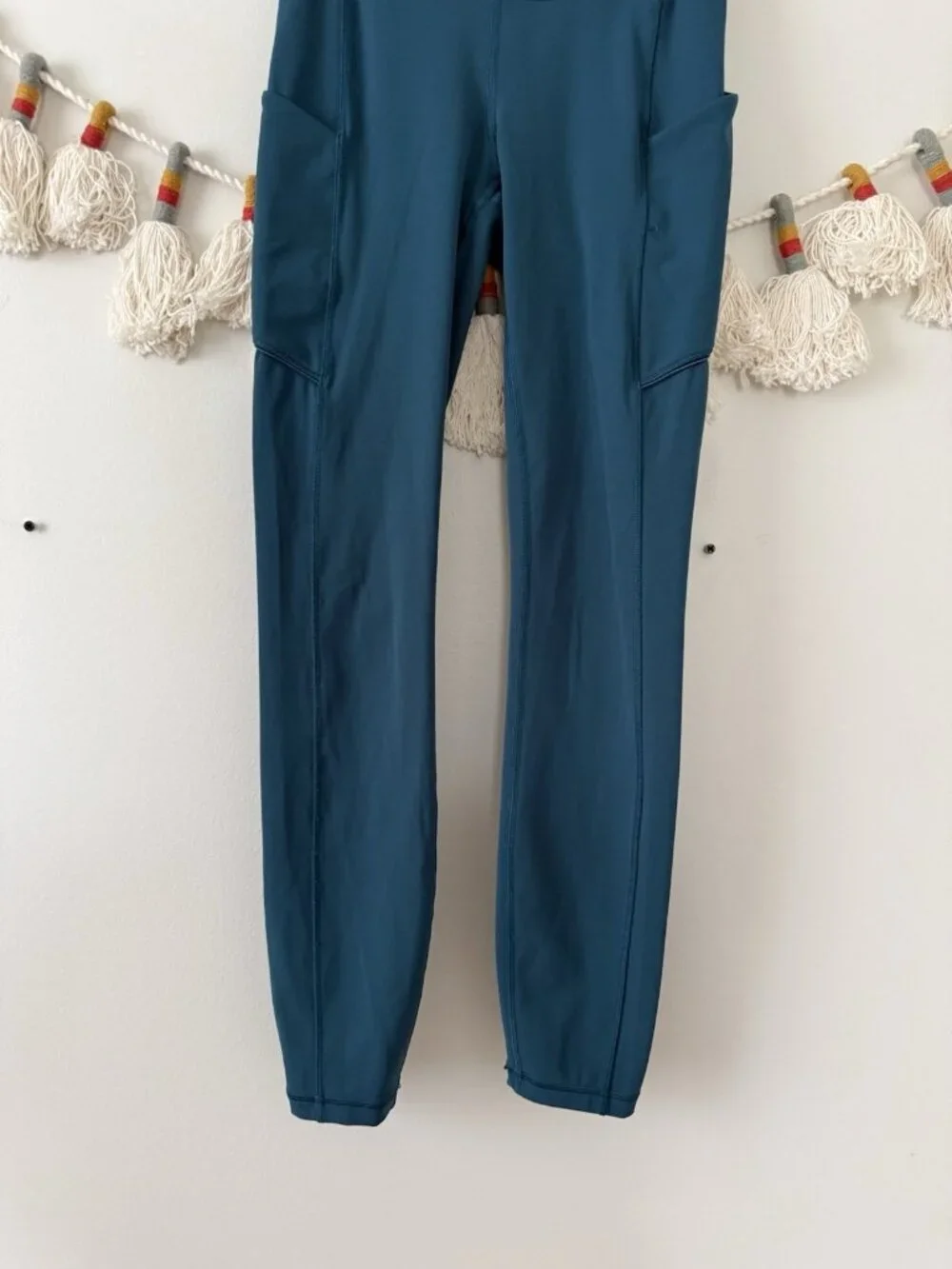 Lululemon Speed Up 7/8 Tight Leggings Teal Blue Luxtreme Running Pilates 2